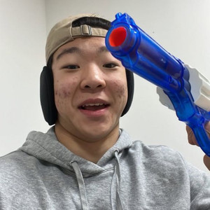 권총 팝니다