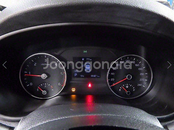 @20년식 스포티지 더 볼드 R2.0 디젤 2WD 트--5