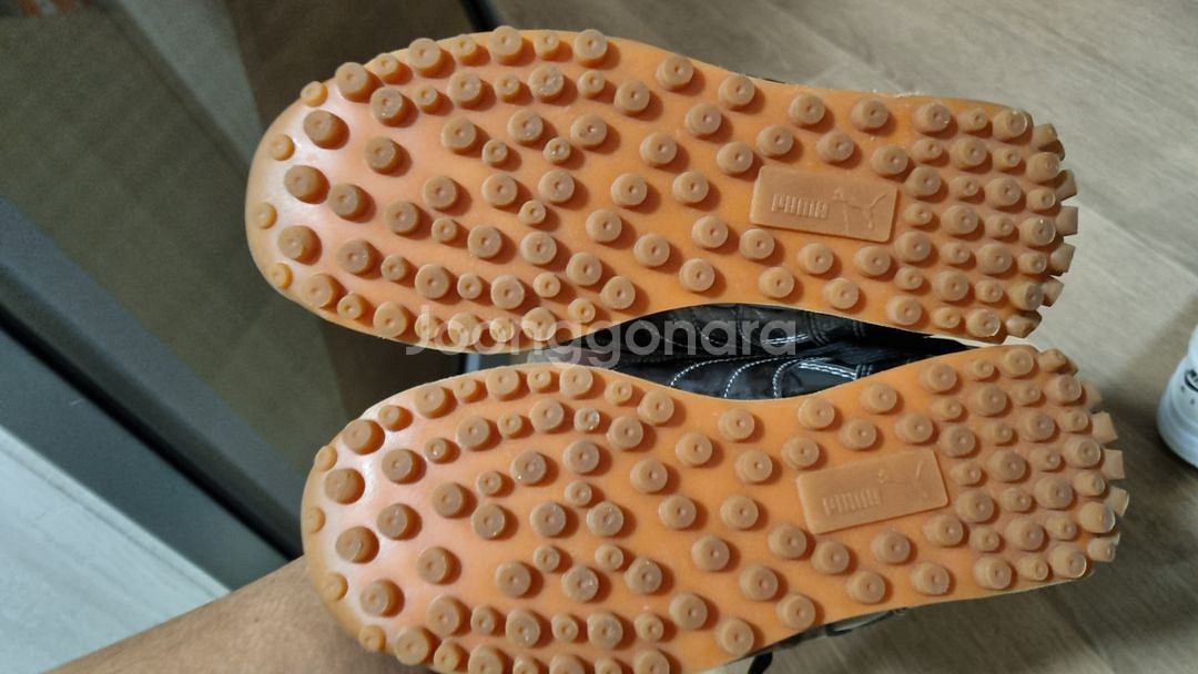 푸마 풋살화겸 데일리 운동화--3