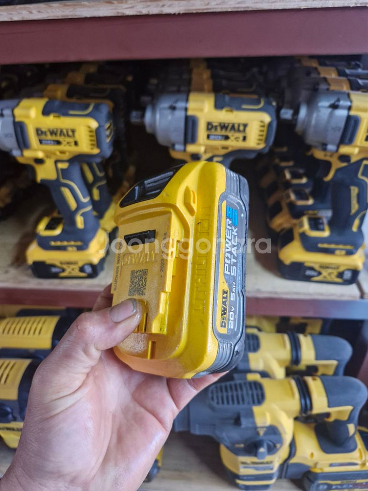 디월트파워스텍배터리 20V 5.0AH .A급--4