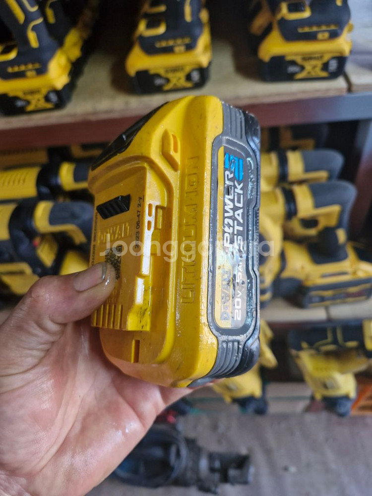 디월트파워스텍배터리 20V 5.0AH .A급--7