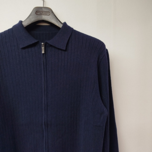 새제품 105 남자니트 겨울니트 가디건 니트점퍼