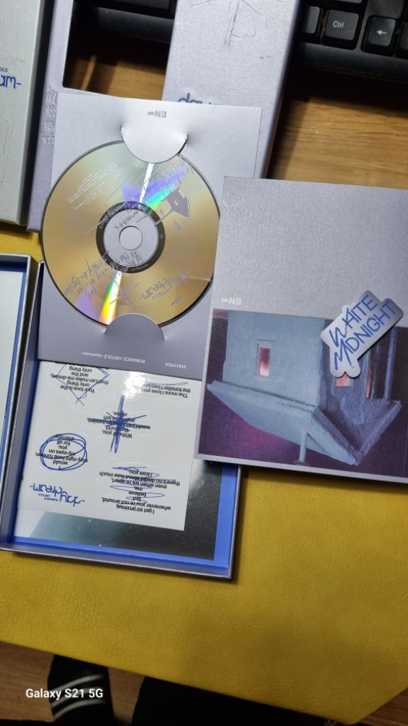 엔하이픈daydream-BLUE NOON앨범2점--3