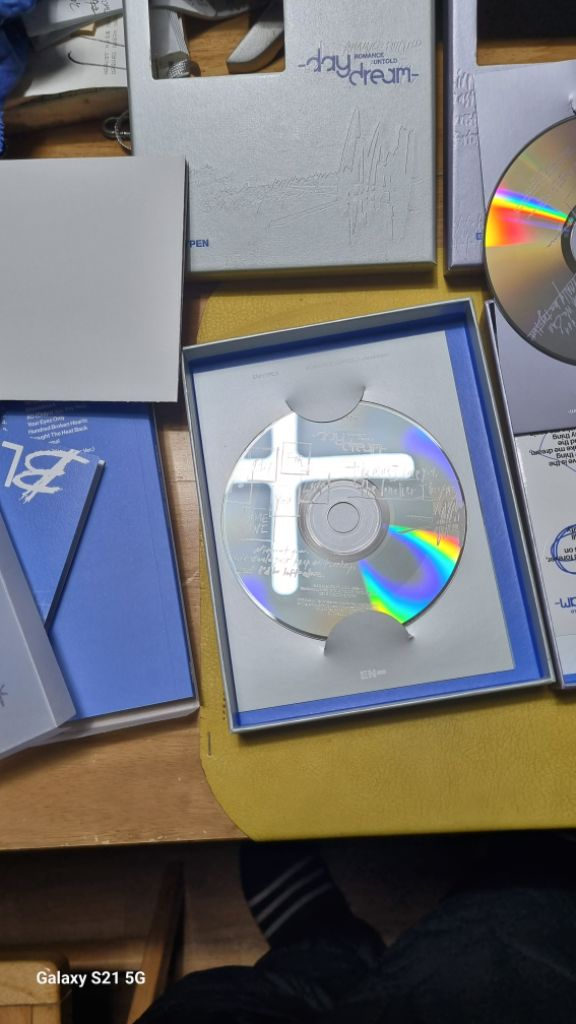 엔하이픈daydream-BLUE NOON앨범2점--4