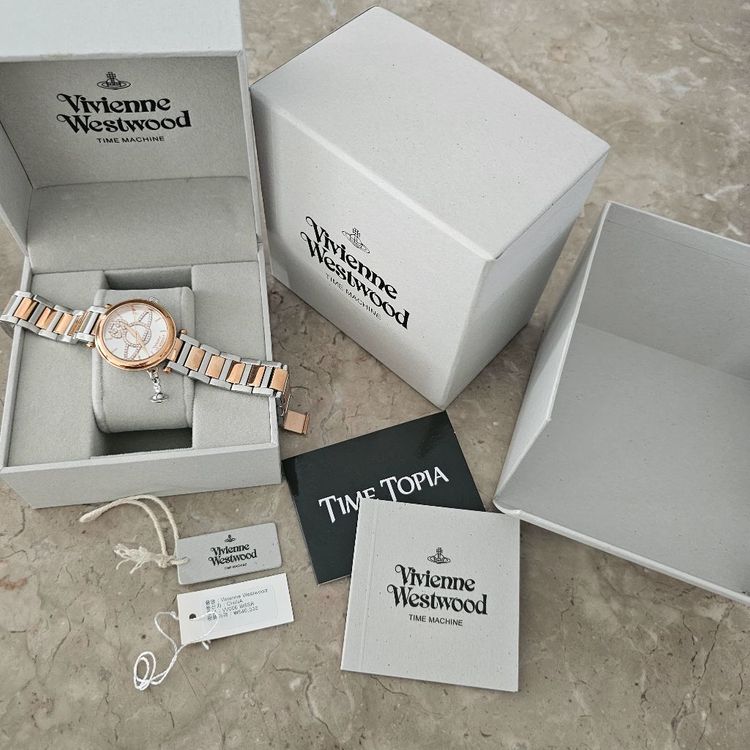 비비안웨스트우드 시계--3