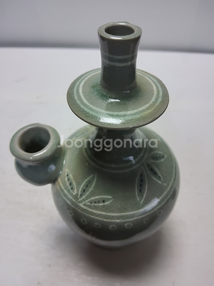 고려청자 운학문 정병 높이20cm 대폭할인--2