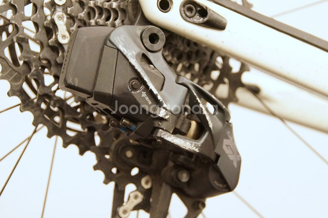 SPECIALIZED 터보 크리오 2 익스퍼트--1