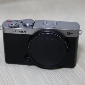 루믹스 lumix s9