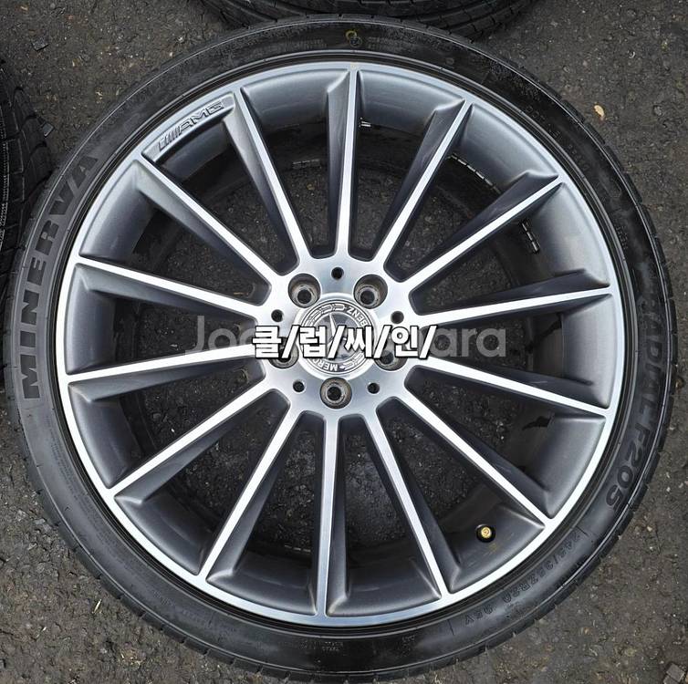 정품 W213 E350AMG 마차 20인치휠타이어--3