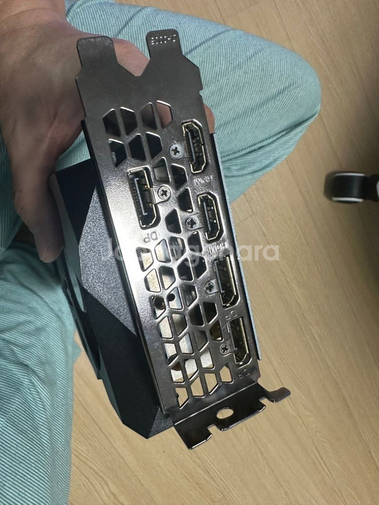 기가바이트 3080 oc 12기가 50팝니다--1