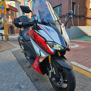 Tmax530 dx 3만키로 17 급매 pcx nmax