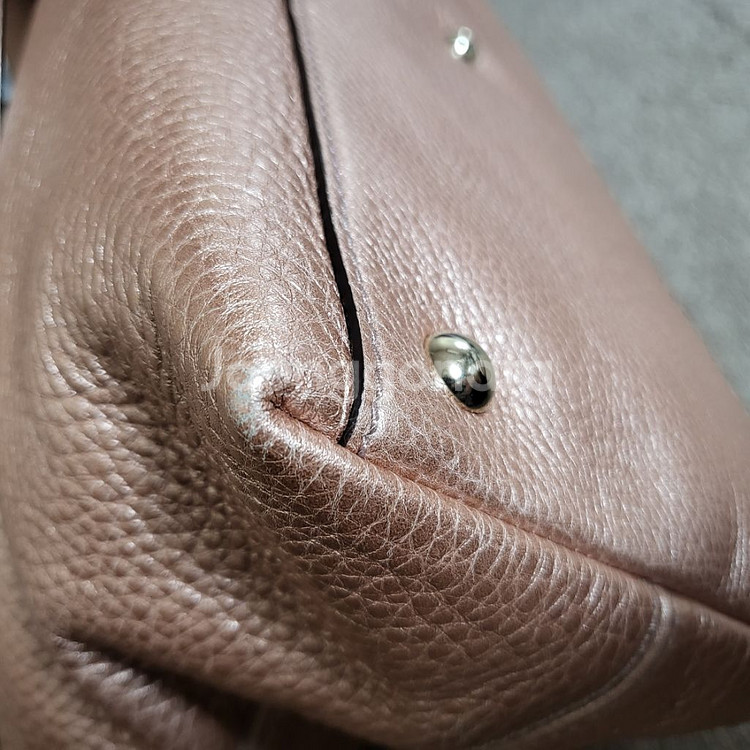 구찌 소호 가죽백--8