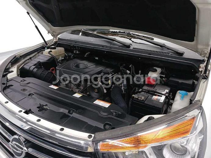 @17년식 코란도 투리스모 2.2 4WD 9인승 TX--4