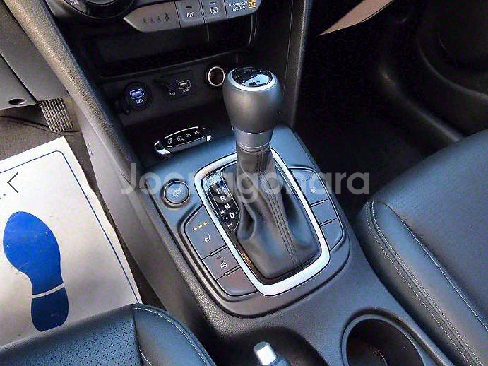 @20년식 코나 1.6 가솔린 2WD 모던 초이스 전--9