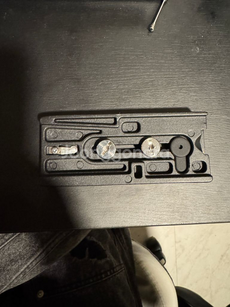 스몰리그 삼각대 3751B AD-01 판매합니다--3