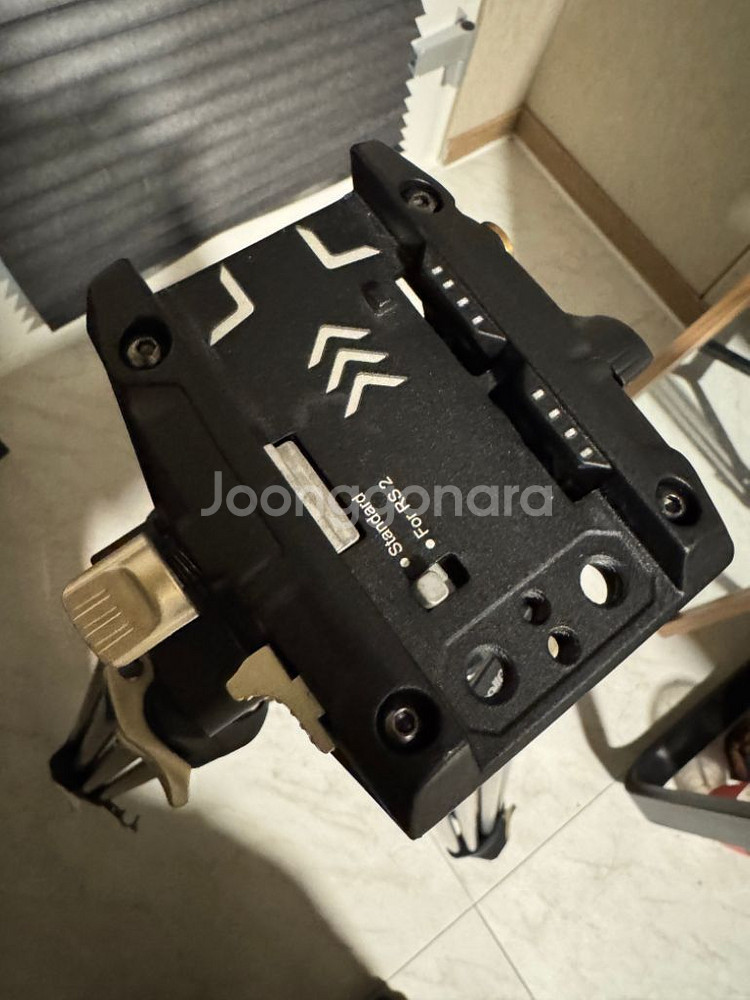 스몰리그 삼각대 3751B AD-01 판매합니다--1