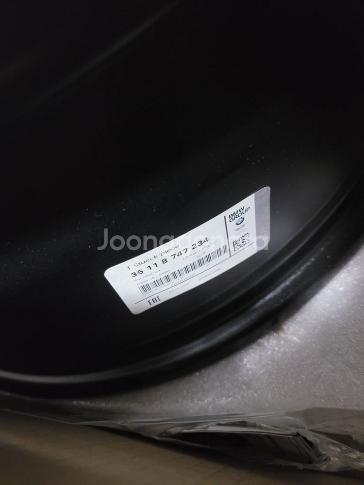 BMW G30 5시리즈 앞휠19인치 판매합니다--4
