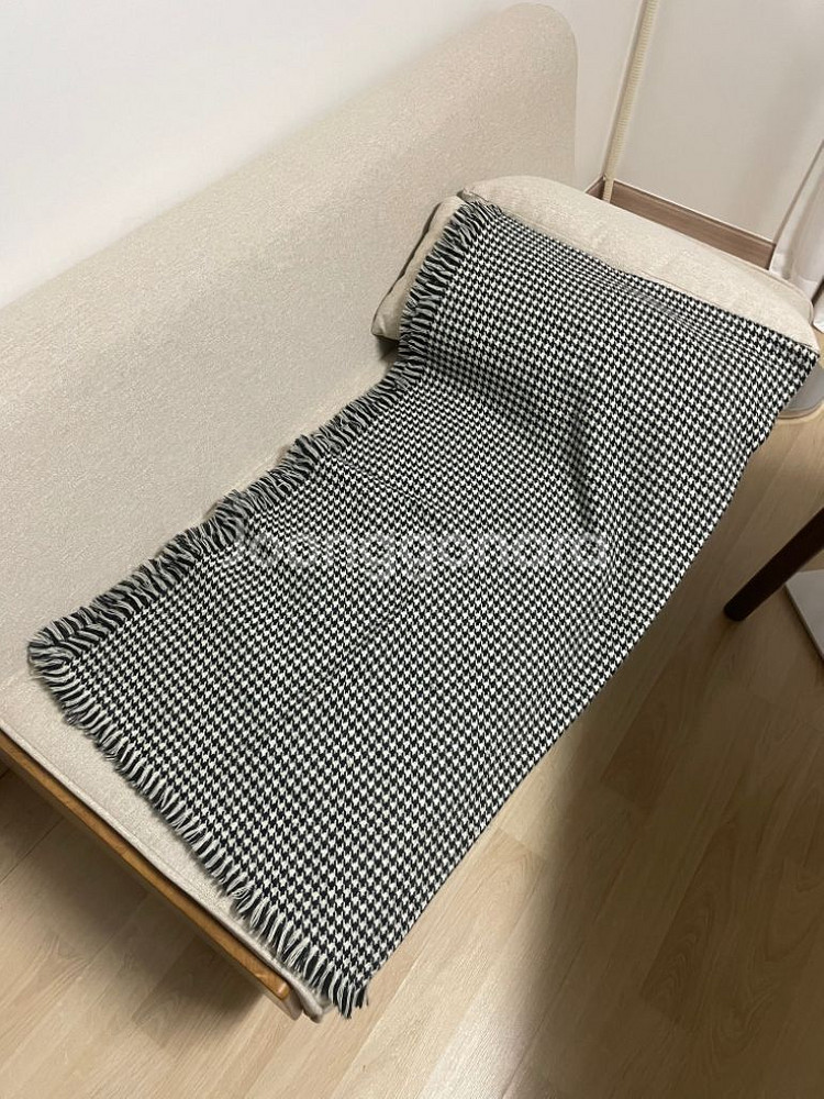 흑백 체크패턴 목도리 스카프 또는 베드러너 쇼파 커버--1