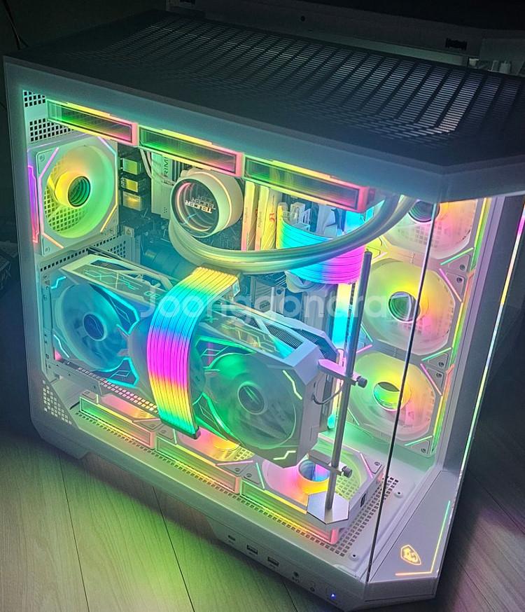 라이젠7 7800X3D RTX4080S 슈퍼 감성--2