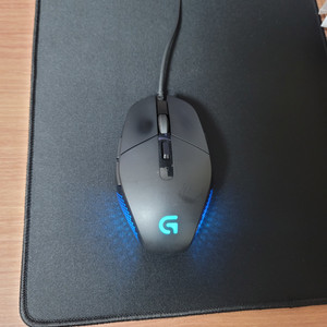 로지텍 G302 유선 게이밍 마우스 저소음 개조품