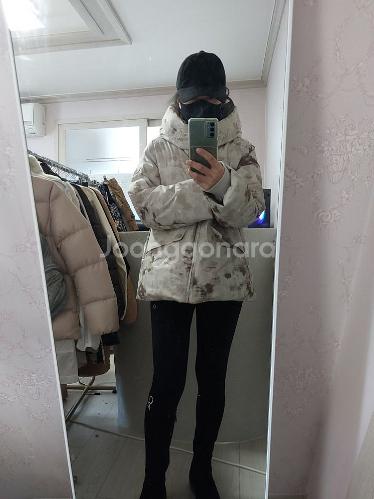 장미쉘 바스키아 패딩 90 size #몽클레어 루이비통--9