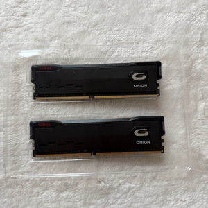 DDR4 8gb RAM 2개