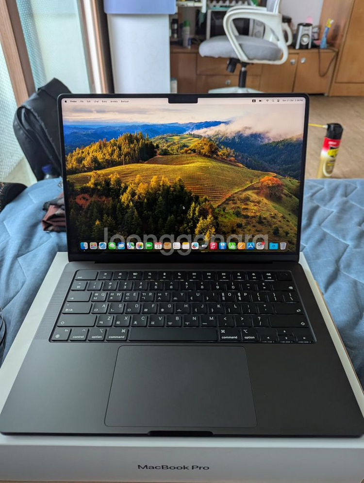 맥북 프로 14, M3 Pro 512gb ,18gb--1