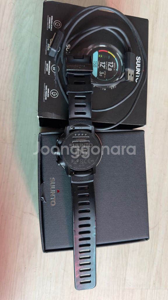 순토 D5 다이빙컴퓨터 판매--8