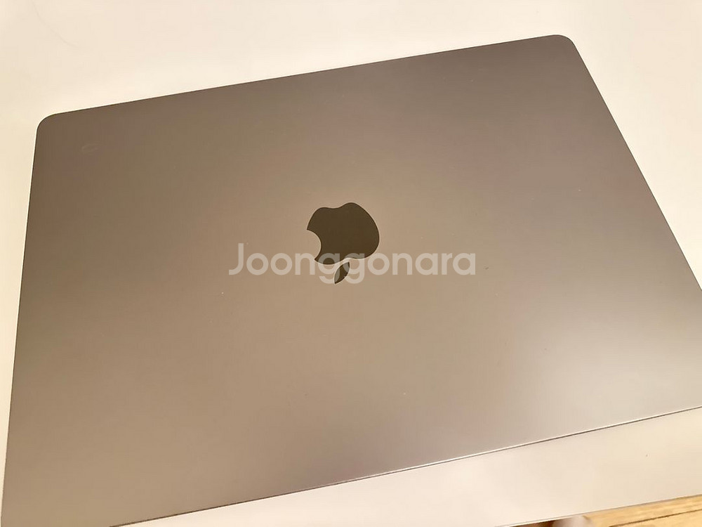 맥북에어 15인치 M3 16GB 256GB (+ac)--2