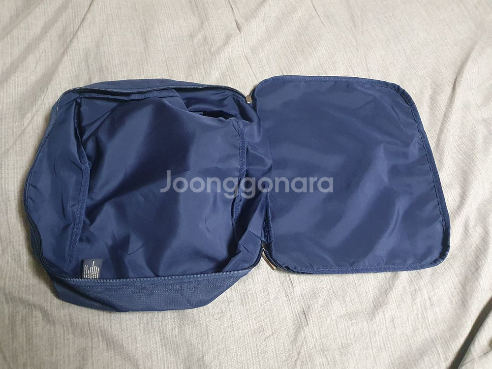 라코스테 파우치 팝니다--2