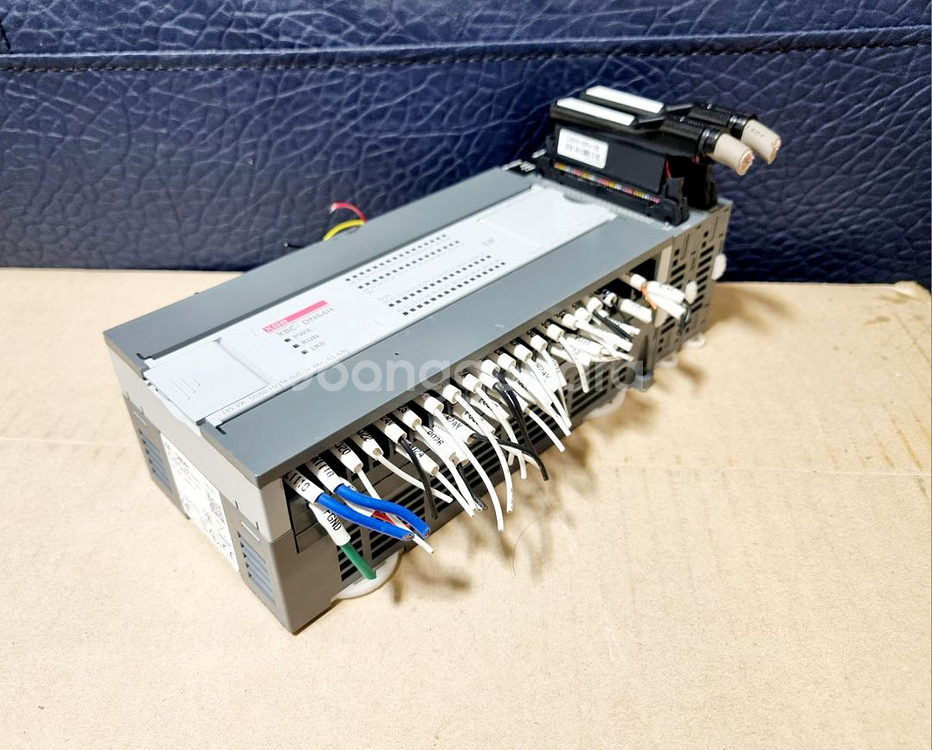 LS PLC XGB XBC-DN64H+Cards--3