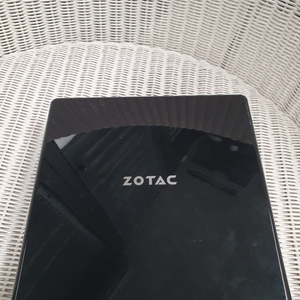 ZOTAC ZBOX BI323