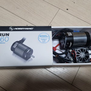 [RC카]하비윙 xr8 sct+4000kv 모터1/10