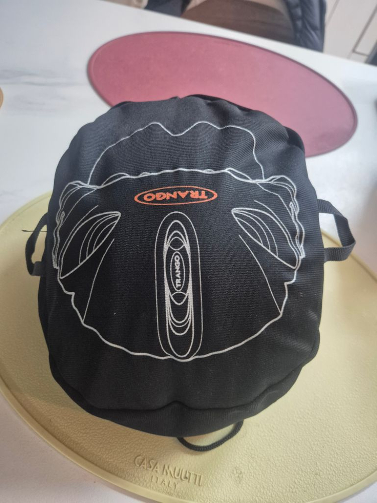 [트랑고] 카미트 암벽 헬멧_미사용 신품--4