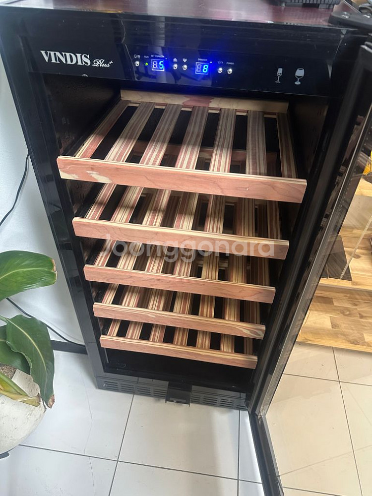 빈디스 와인 셀러 80본--3