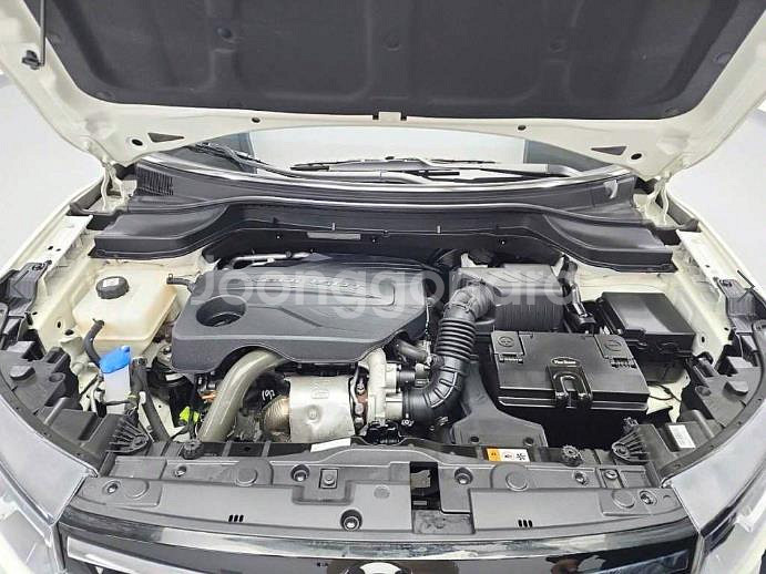 @20년식 베리 뉴 티볼리 1.5 가솔린 2WD V1--4