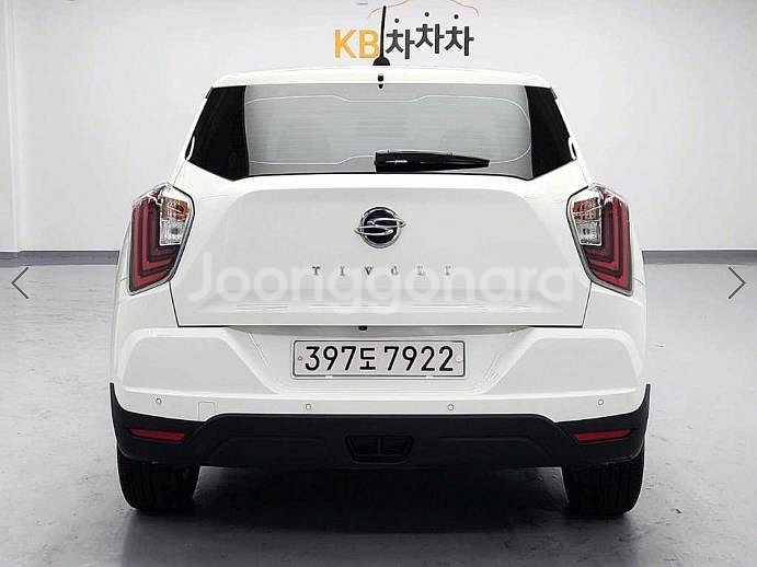 @20년식 베리 뉴 티볼리 1.5 가솔린 2WD V1--2