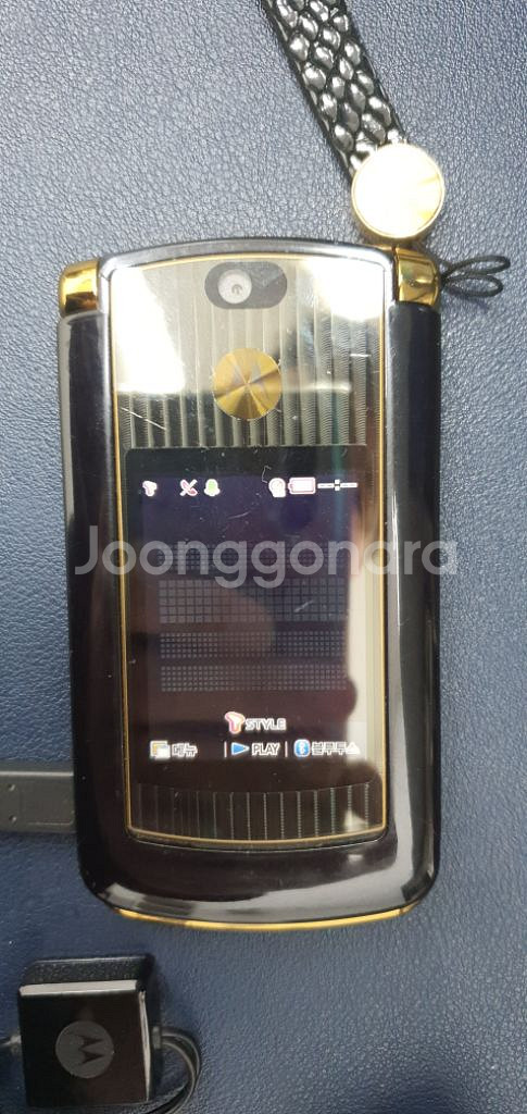 모토로라 베컴폰 v9m le--1