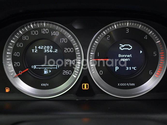 @12년식 XC60(1세대) D4 전국최저가격--7