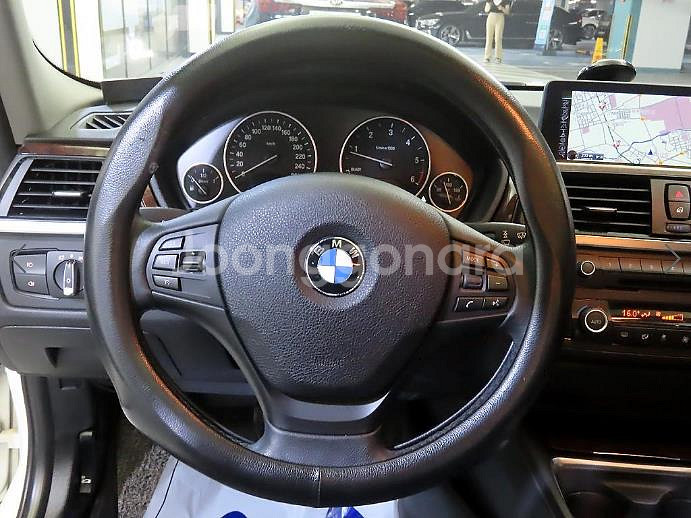 @13년식 3시리즈(6세대) 320d xDrive--7