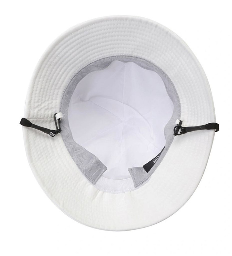 어뉴 골프모자 화이트팝니다(정품)--2