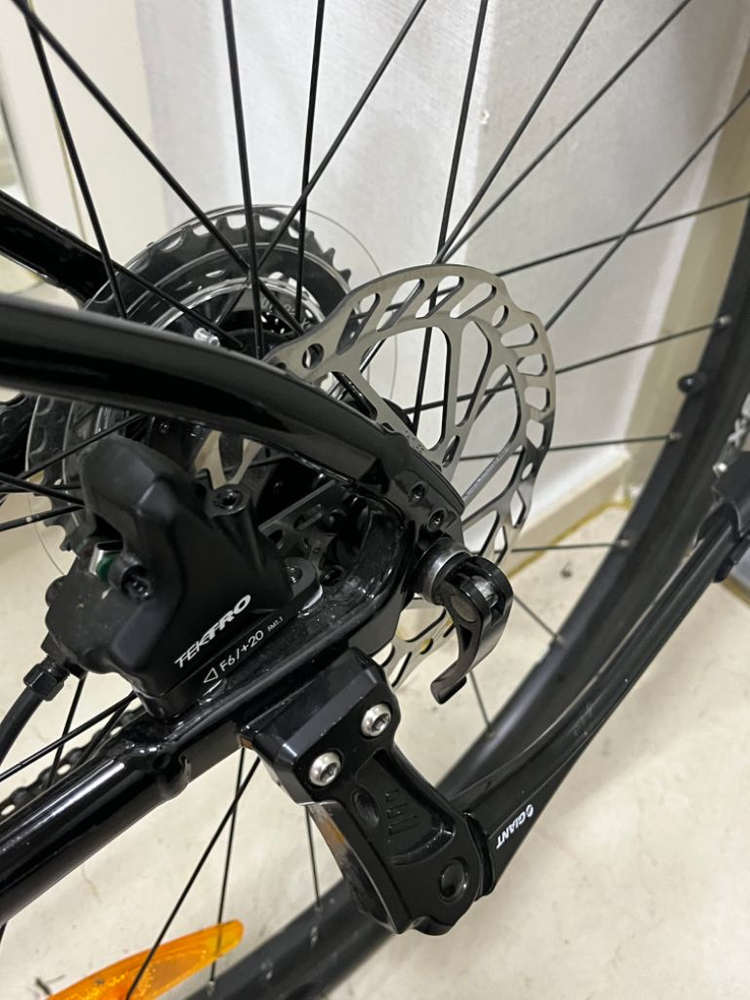 24년 자이언트 에스케이프2 S 이미지