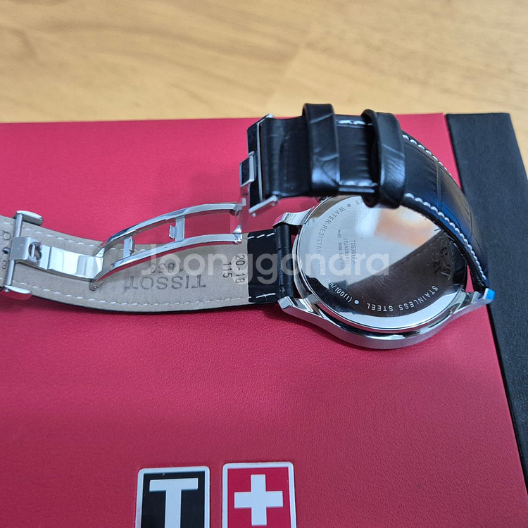 티쏘 트래디션 크로노그래프 42mm 쿼츠 레더 블랙--1