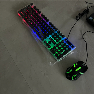 미사용 박스그대로 2개 // LED RGB 키보드 셋트