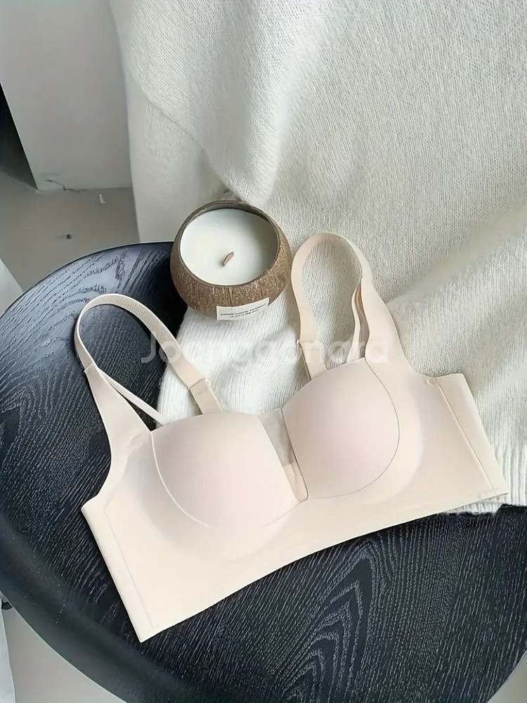 모모엠 섹시한 메쉬 디테일이 있는 무봉제 푸시업--7