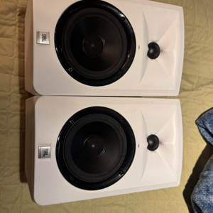 JBL LSR305 스피커 1조