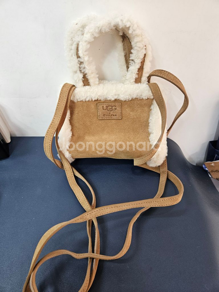 어그 텔파 스몰 체스넛백--1