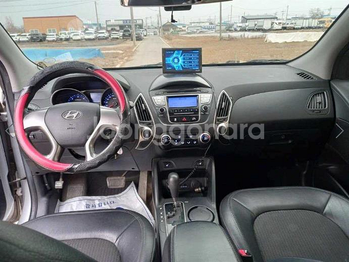 @10년식 투싼 ix 디젤 R20 2WD X20 럭셔--4