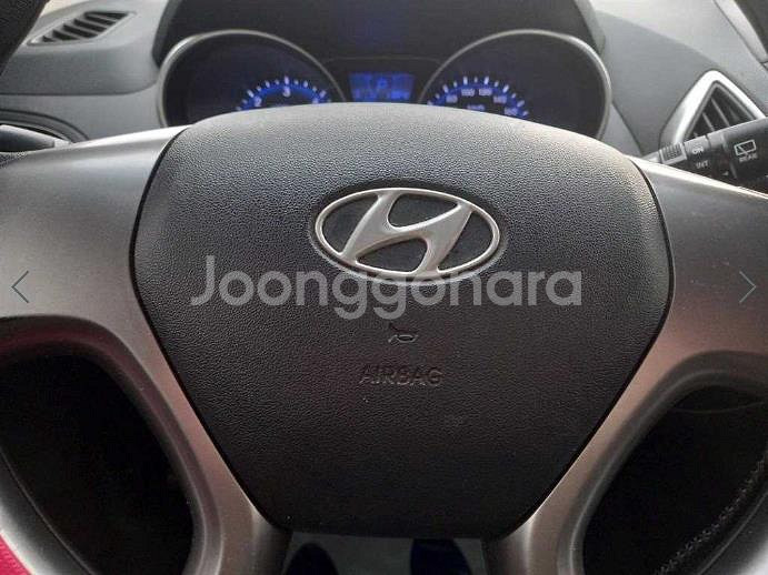 @10년식 투싼 ix 디젤 R20 2WD X20 럭셔--8