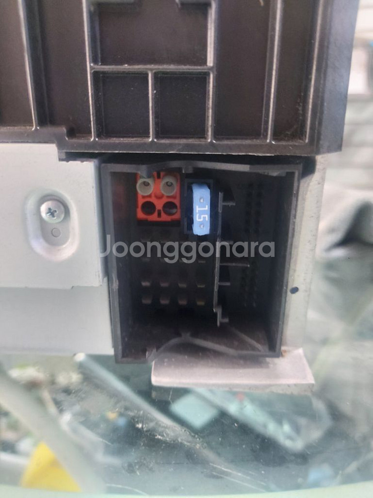 벤츠 B200오디오 10년식에서 추출(MN3840--4